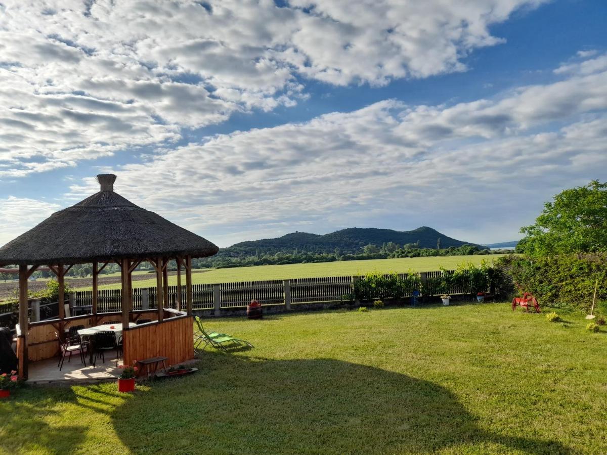 Aszofoi Panorama Apartmanhaz Εξωτερικό φωτογραφία